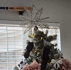 Elegant Pink and Silver Holiday Tree